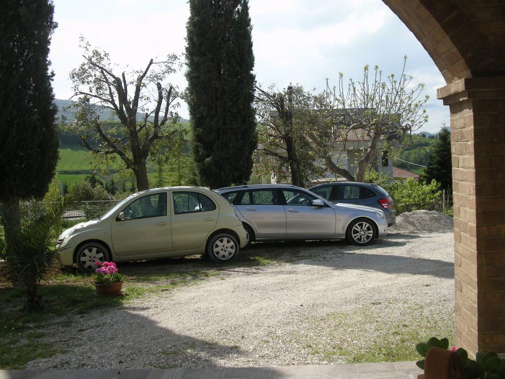 Bed And Breakfast San Martino Castignano Exterior photo